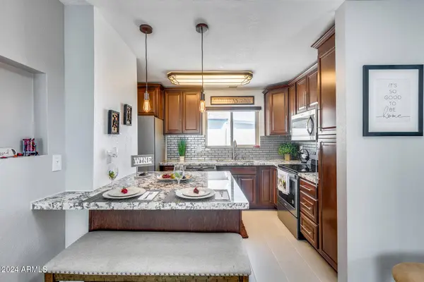 619 E JENSEN Street #22, Mesa, AZ 85203