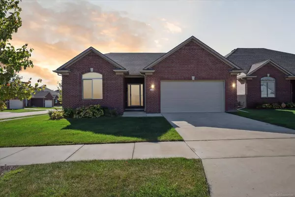 30034 Danvers Drive, New Baltimore, MI 48051