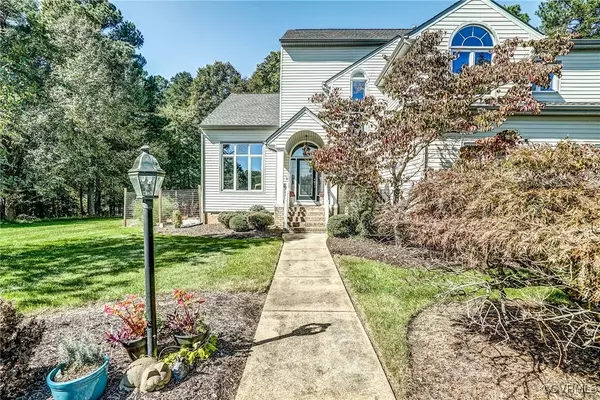 2257 Wheatlands DR, Goochland, VA 23103