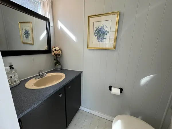 143 Route 100 South, Ludlow, VT 05149