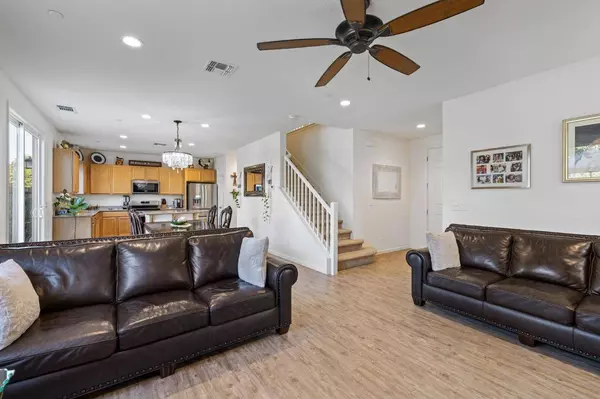 6950 E Atchison Street, Fresno, CA 93727