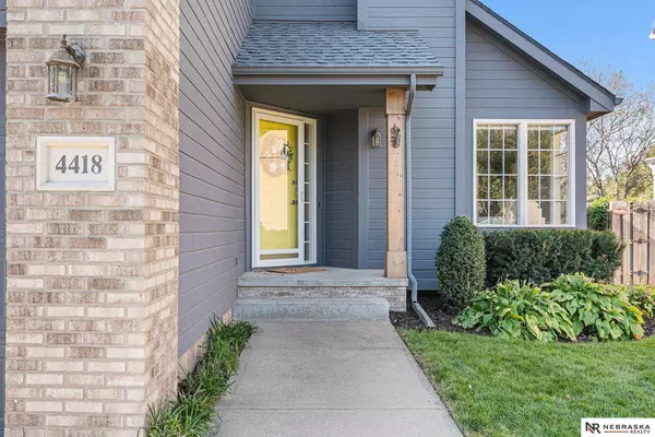 4418 N Branch Drive, Omaha, NE 68116