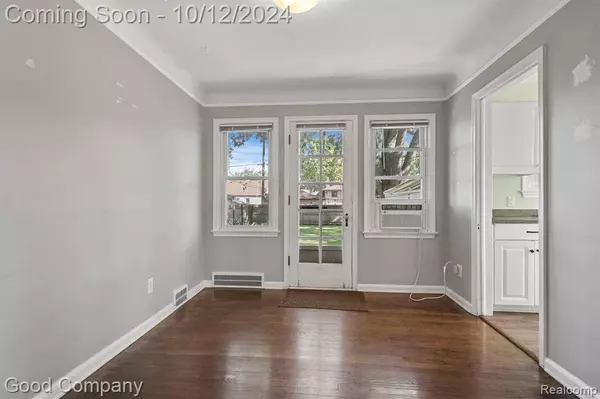 2446 CUMMINGS Avenue, Berkley, MI 48072