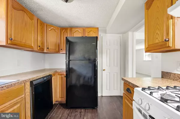 4619 EVANSDALE RD, Woodbridge, VA 22193