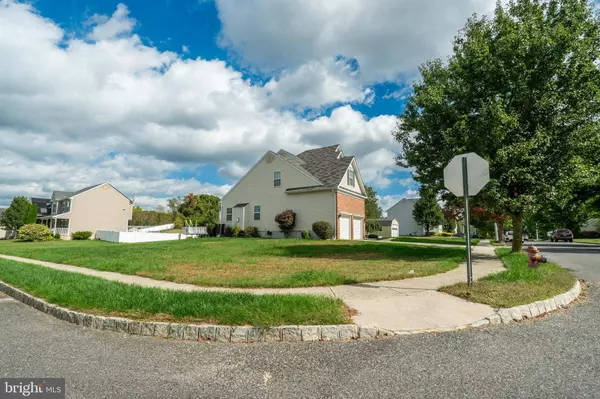 2 DAYLE DR, Millville, NJ 08332