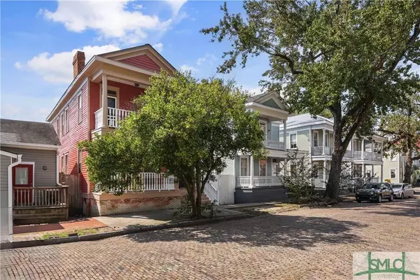 209 W 31st ST, Savannah, GA 31401