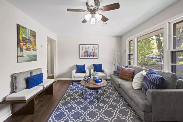 2904 Flora DR, Columbia, MO 65202