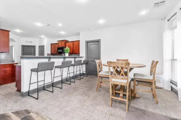 42113 BALD EAGLE AVE, Prairieville, LA 70769