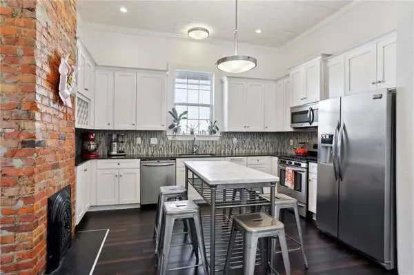 7707 OAK ST, New Orleans, LA 70118