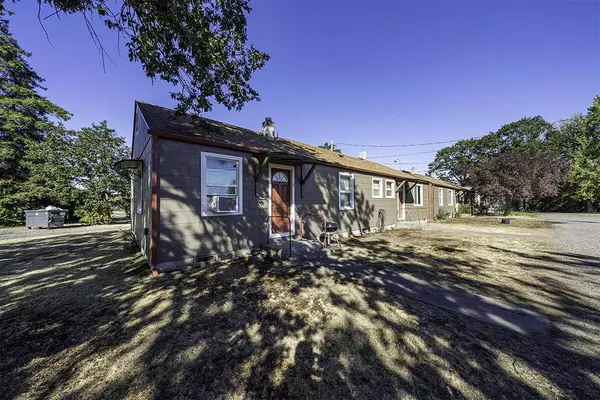 144-166 Reager ST, Medford, OR 97501