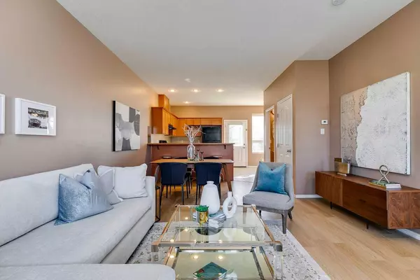 2005 Luxstone BLVD SW #503, Airdrie, AB T4B 3J9