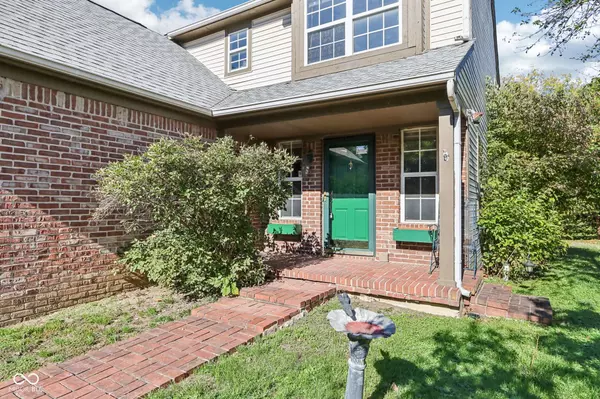 6299 Valleyview DR, Fishers, IN 46038