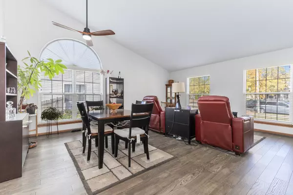 7216 Sutherland DR, Plainfield, IL 60586