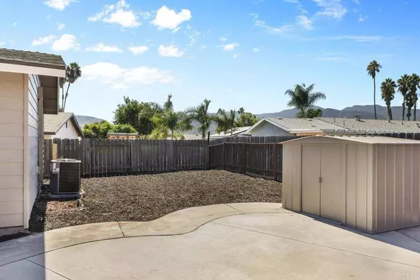 9246 Massot AVE, Santee, CA 92071