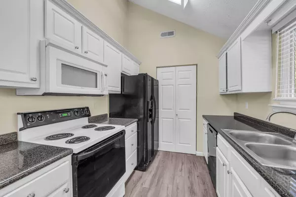 2719 Applebrook LN, Chattanooga, TN 37421