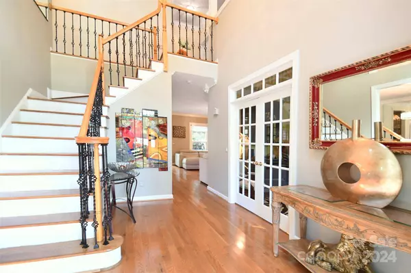 12020 Lavershire CT, Charlotte, NC 28262