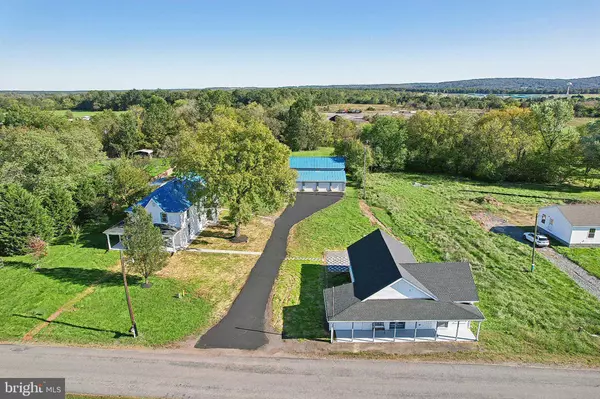 12122 MITCHELL RD, Mitchells, VA 22729