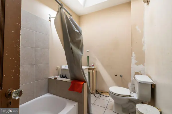 5354 WOODLAND AVE, Philadelphia, PA 19143