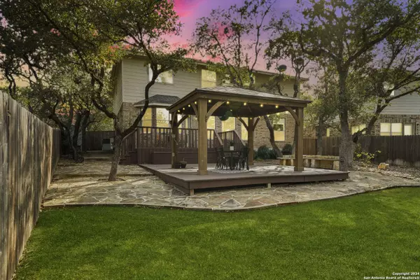 26403 CUYAHOGA CIR, San Antonio, TX 78260-3571