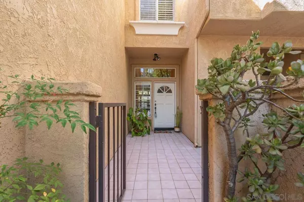 11340 Portobelo #5, San Diego, CA 92124