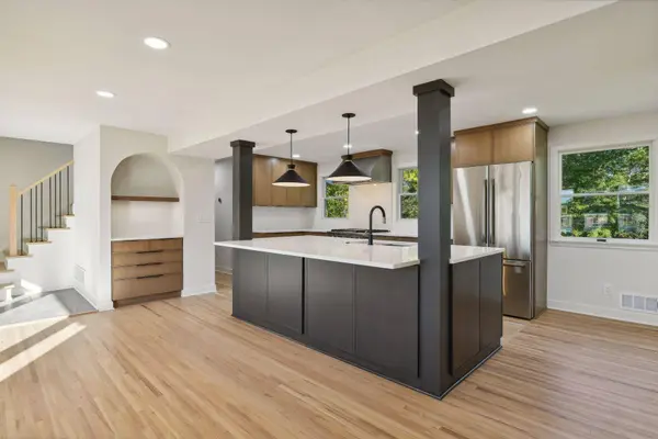 5704 Benton AVE, Edina, MN 55436