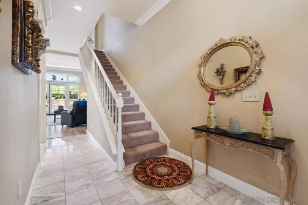 11340 Portobelo #5, San Diego, CA 92124