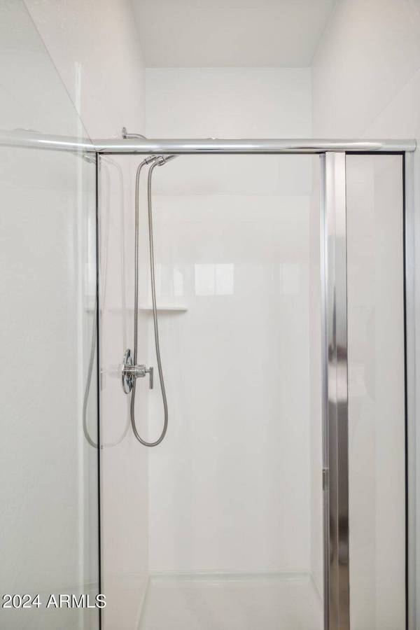 6412 N 17th Place, Phoenix, AZ 85016