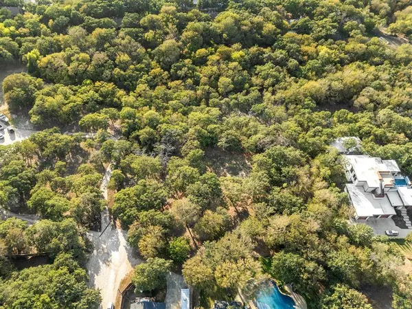 2056 Edelle Court, Southlake, TX 76092