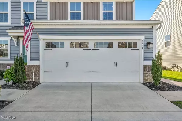 9248 Nash LN, North Ridgeville, OH 44039