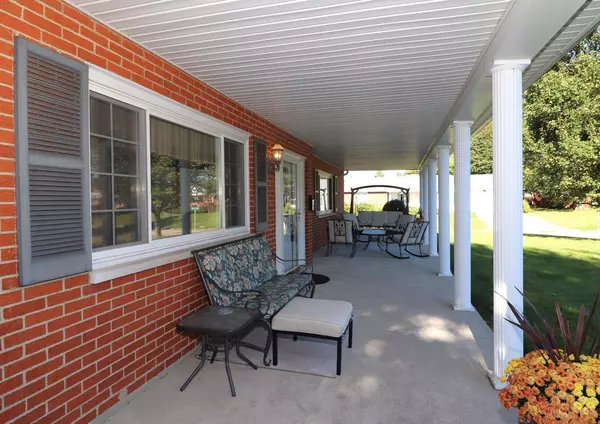 470 Hiatt Pl, Wilmington, OH 45177