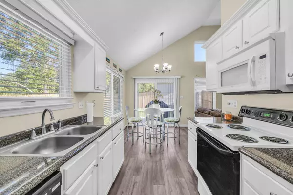 2719 Applebrook LN, Chattanooga, TN 37421