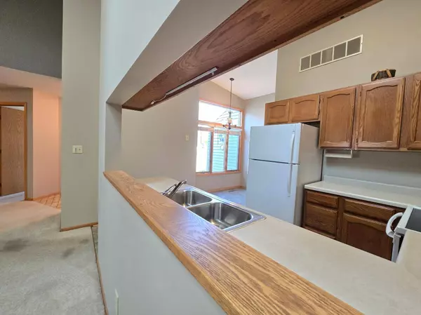 1603 10th AVE SE, Rochester, MN 55904