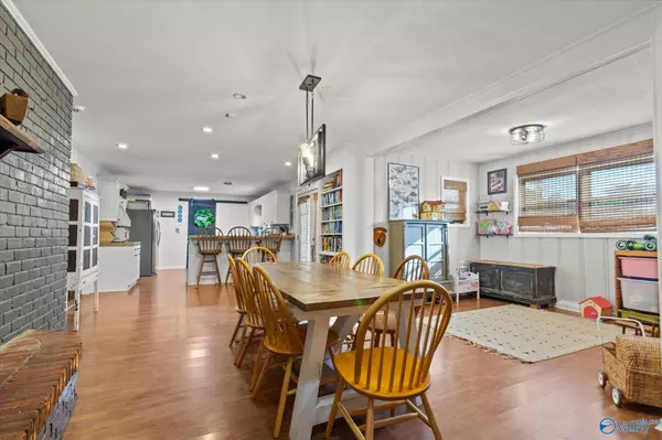 2205 Pennylane SE, Decatur, AL 35601