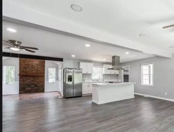 304 Ashby WAY, Warner Robins, GA 31088