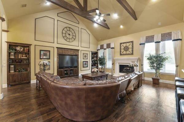 2725 Wolf Creek Drive, Lucas, TX 75002