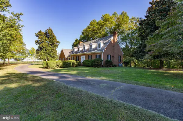 5367 WINDSOR DR, King George, VA 22485