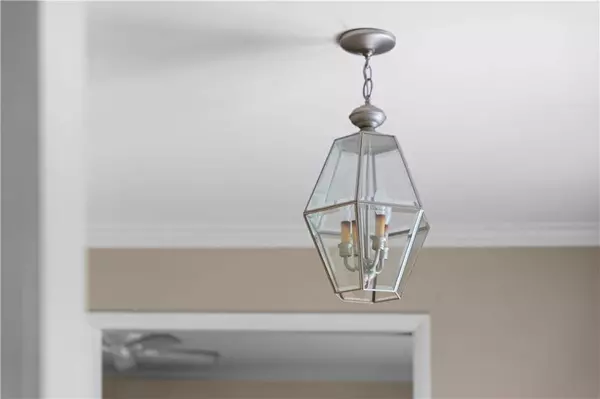 380 Castleridge DR, Atlanta, GA 30342