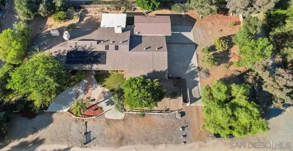 1522 Ranchwood Ln, Fallbrook, CA 92028