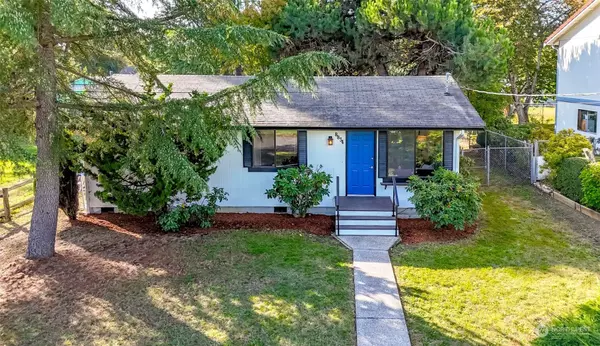 8834 E F ST, Tacoma, WA 98445