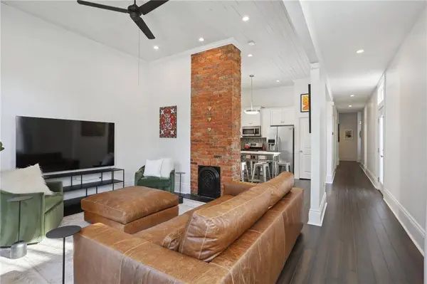 7707 OAK ST, New Orleans, LA 70118