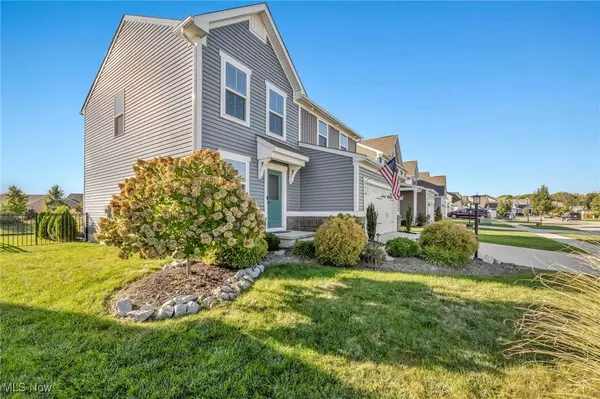 9248 Nash LN, North Ridgeville, OH 44039