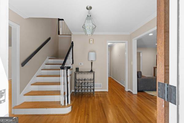 380 Castleridge DR, Atlanta, GA 30342