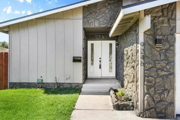 9246 Massot AVE, Santee, CA 92071