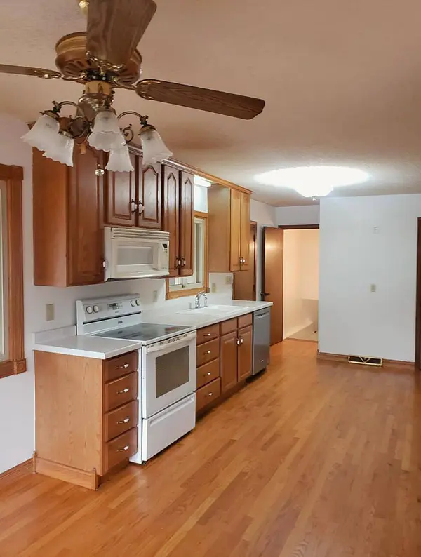 720 Water CT, Cannon Falls, MN 55009