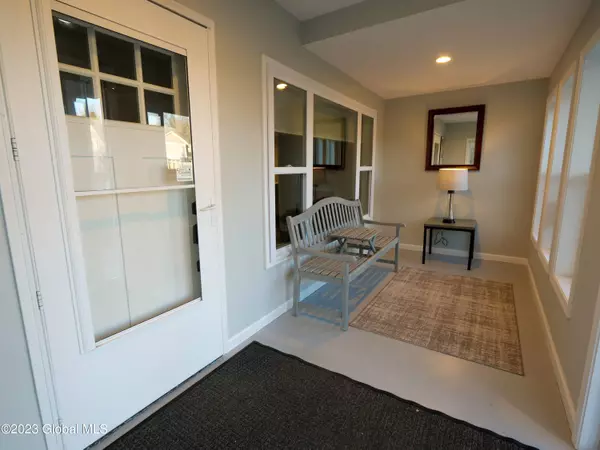 463 Maple Avenue, Greenfield, NY 12866