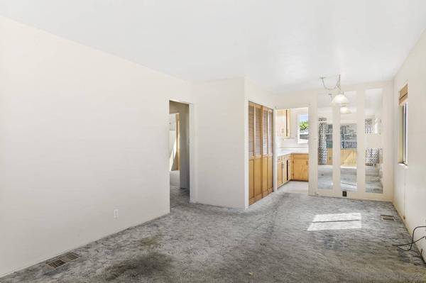 3057 Ulric St, San Diego, CA 92111