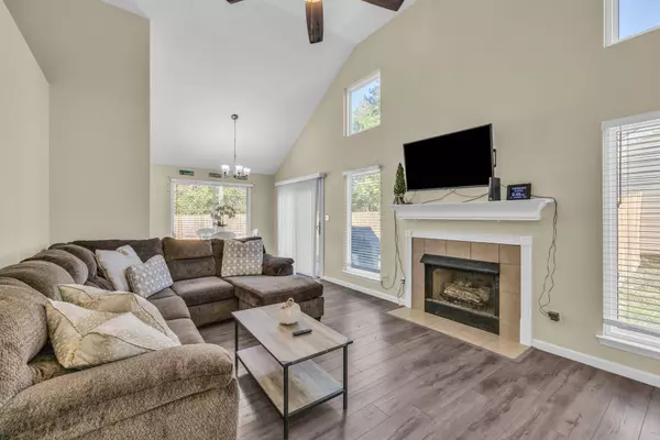 2719 Applebrook LN, Chattanooga, TN 37421