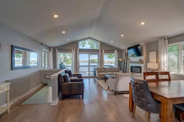 N4134 Sleepy Hollow Road, Cambridge, WI 53523