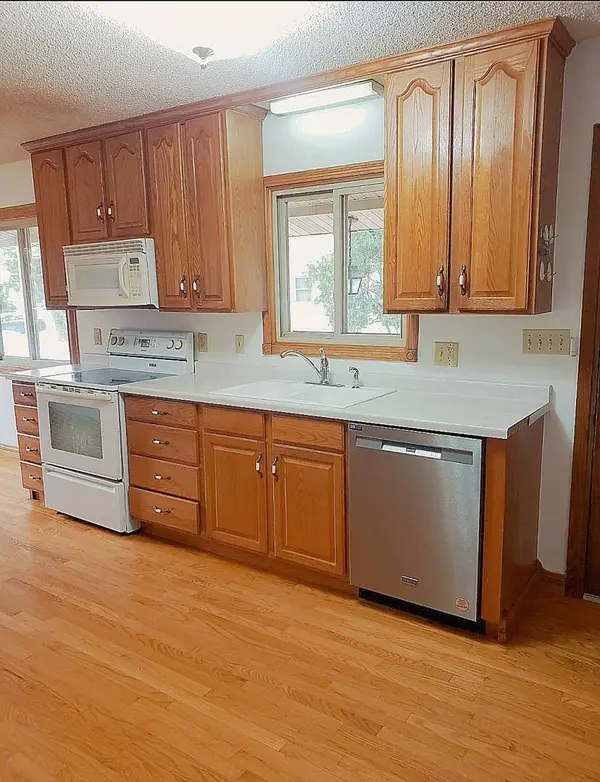 720 Water CT, Cannon Falls, MN 55009