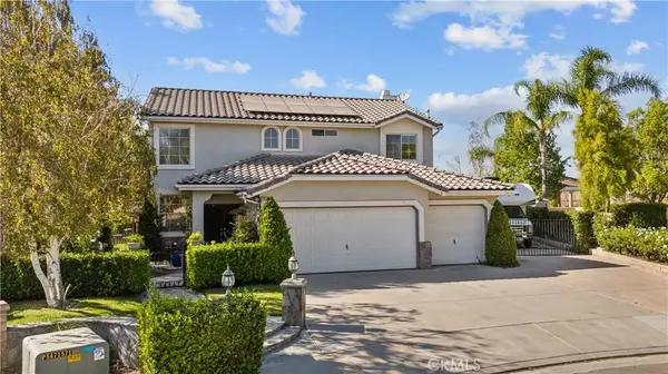 28531 Shana PL, Saugus, CA 91350